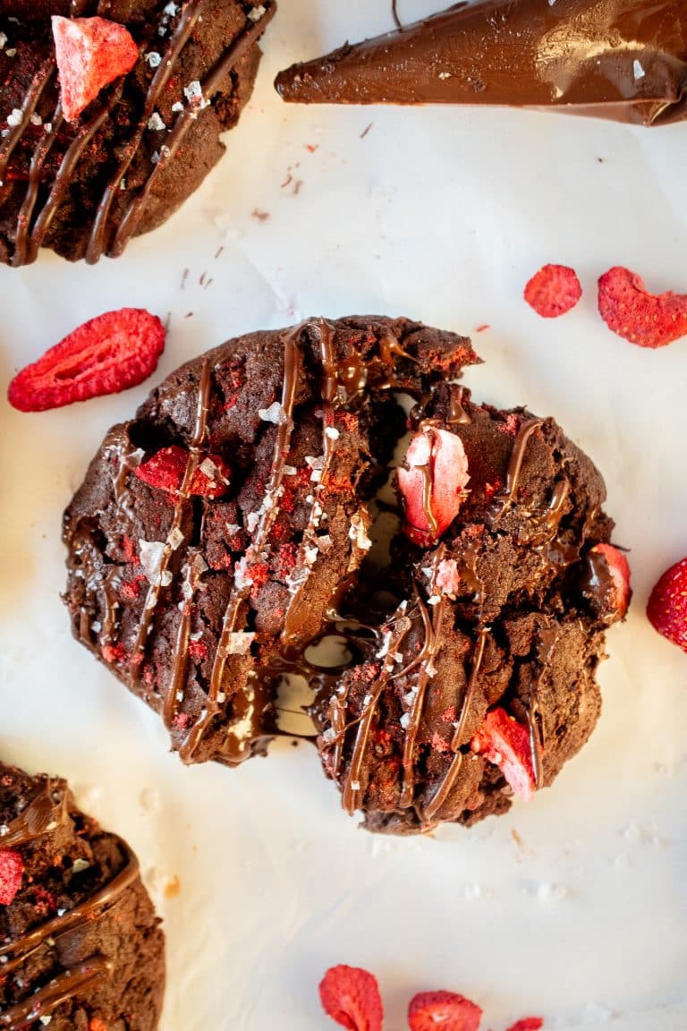 Chocolate Covered Strawberry Cookies Recipe
